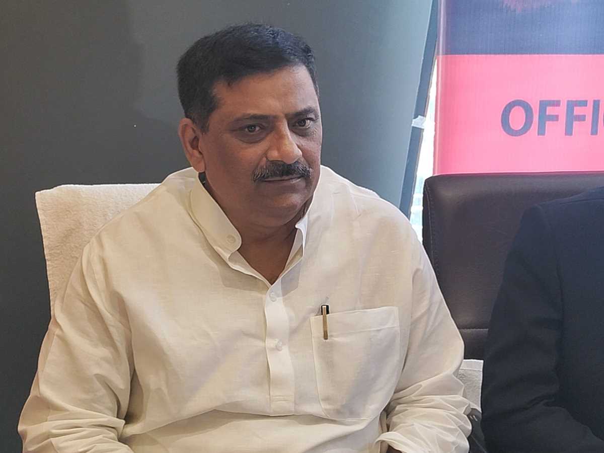 बांग्लादेश में हिंदुओं पर हो रही हिंसा दुखद : संजय झा